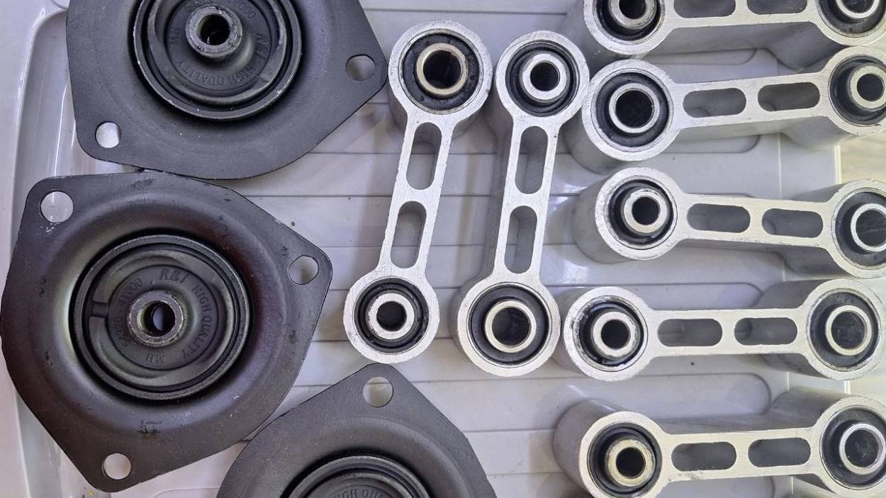 فروش قطعات سیبک جات در جلوبندی خودرو در تهران فروش قطعات سیبک جات در جلوبندی خودرو در تهران